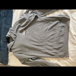 Vans off the wall hoodie